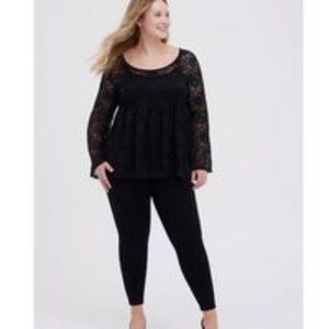 Torrid BABYDOLL TOP - STRETCH LACE BLACK sz2